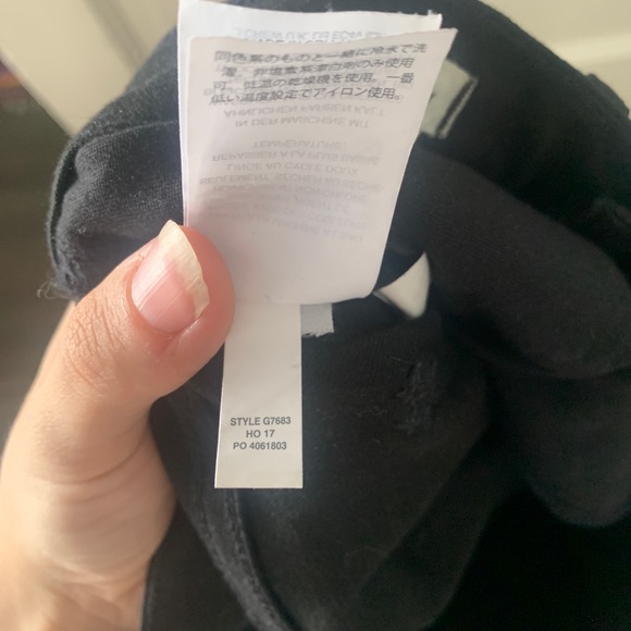 8" Skinny Jeans in Carbondale Wash - Picture 7 of 9